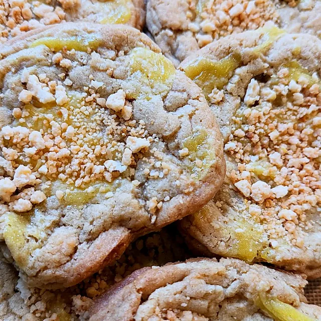 The Lemon Curd cookie.